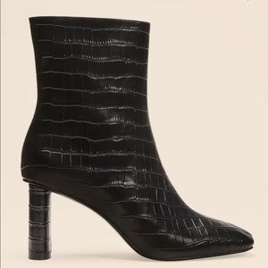 😍Reformation Virginia Boots 7.5 😍